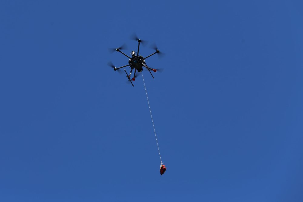 Empresa Suéca disponibiliza serviço de Drones paramédicos por chamada