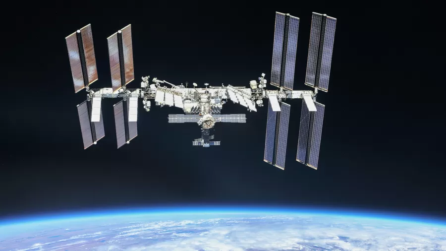 ISS pode ser derrubada após Guerra na Ucrânia; entenda