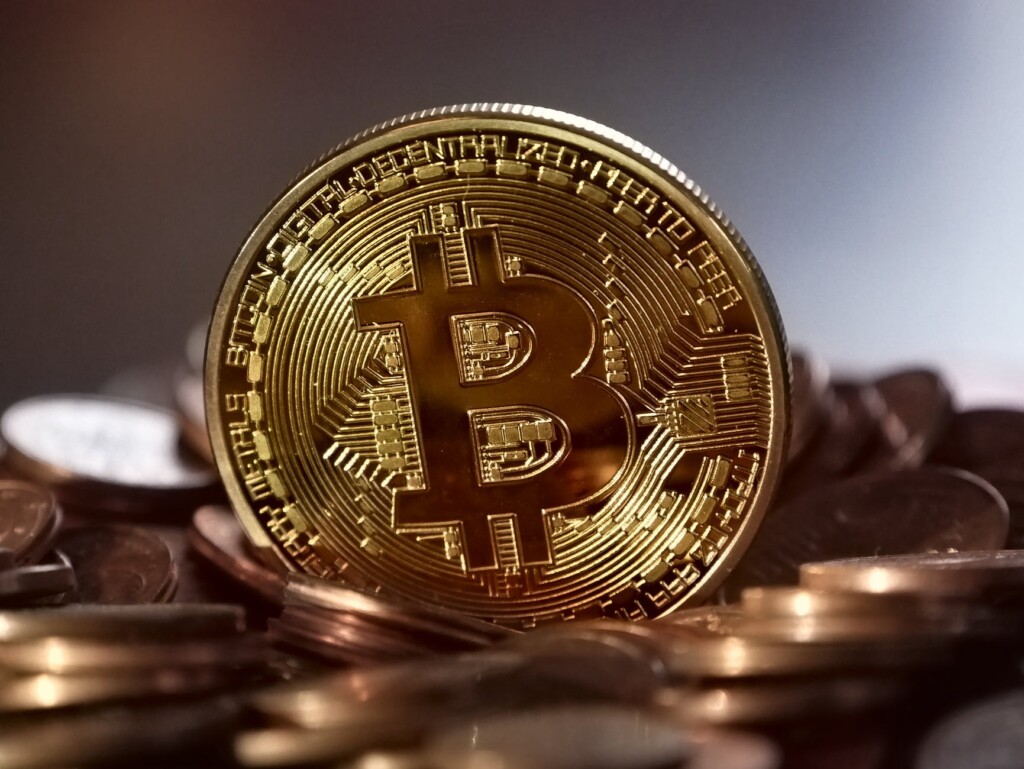 Golpistas amorosos arrecadaram US$ 139 milhões em criptomoedas