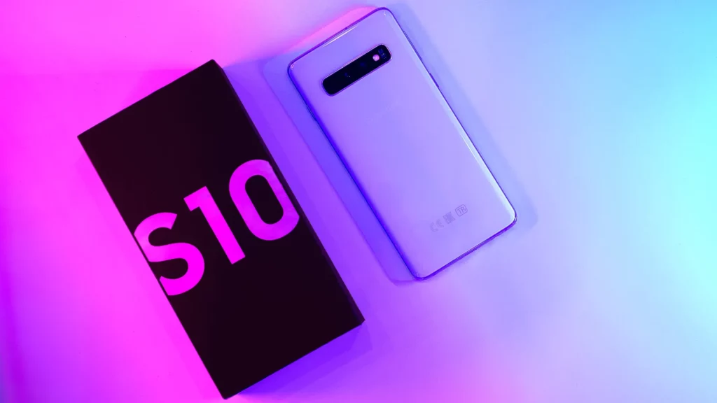 Galaxy S10 em 2022: ainda vale a pena?