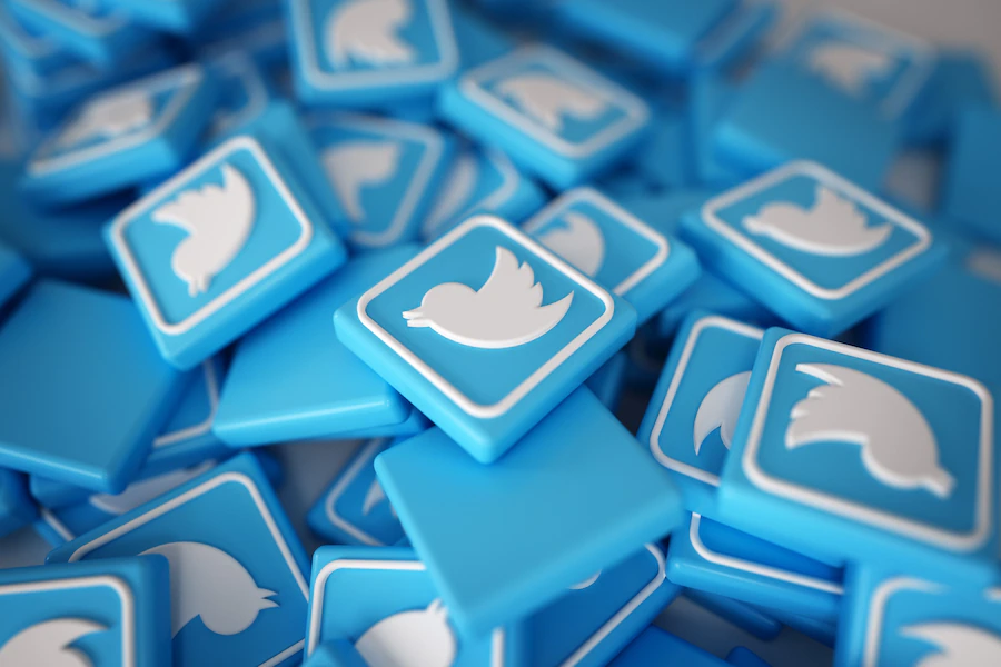 Twitter registra queda de receita e crescimento decepcionante