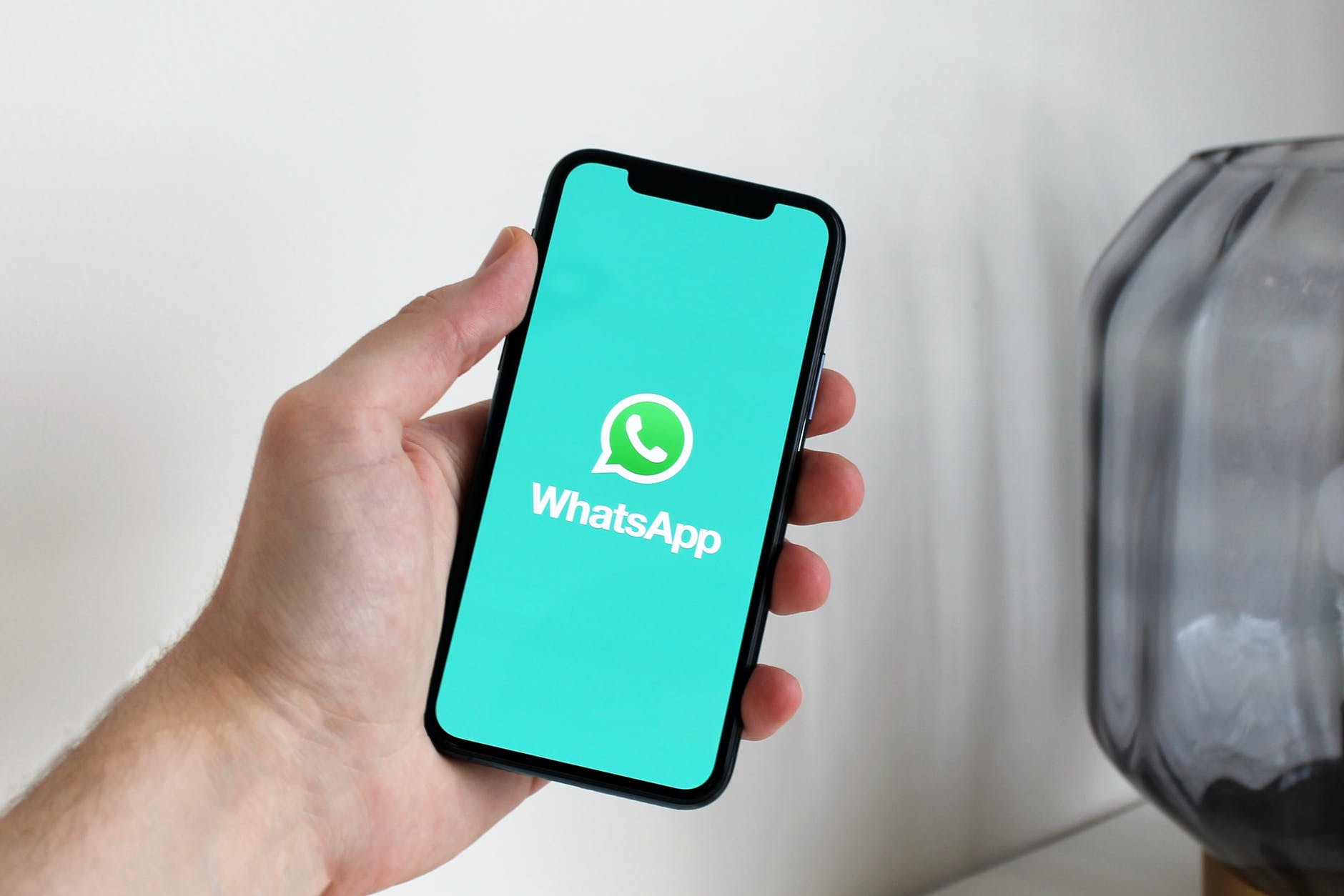 Como fazer backup de conversas do WhatsApp?