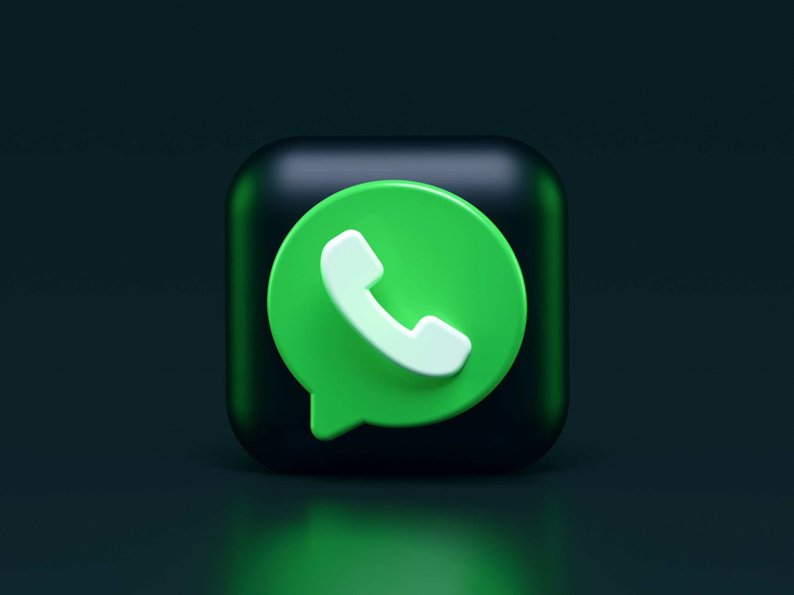 WhatsApp impõe condição para liberar conta em dois celulares