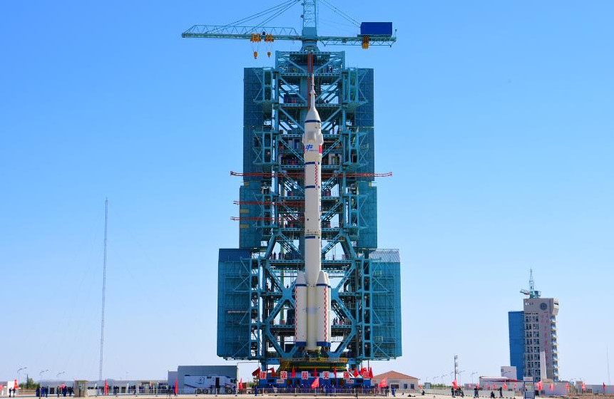 missão tripulada Shenzhou-14