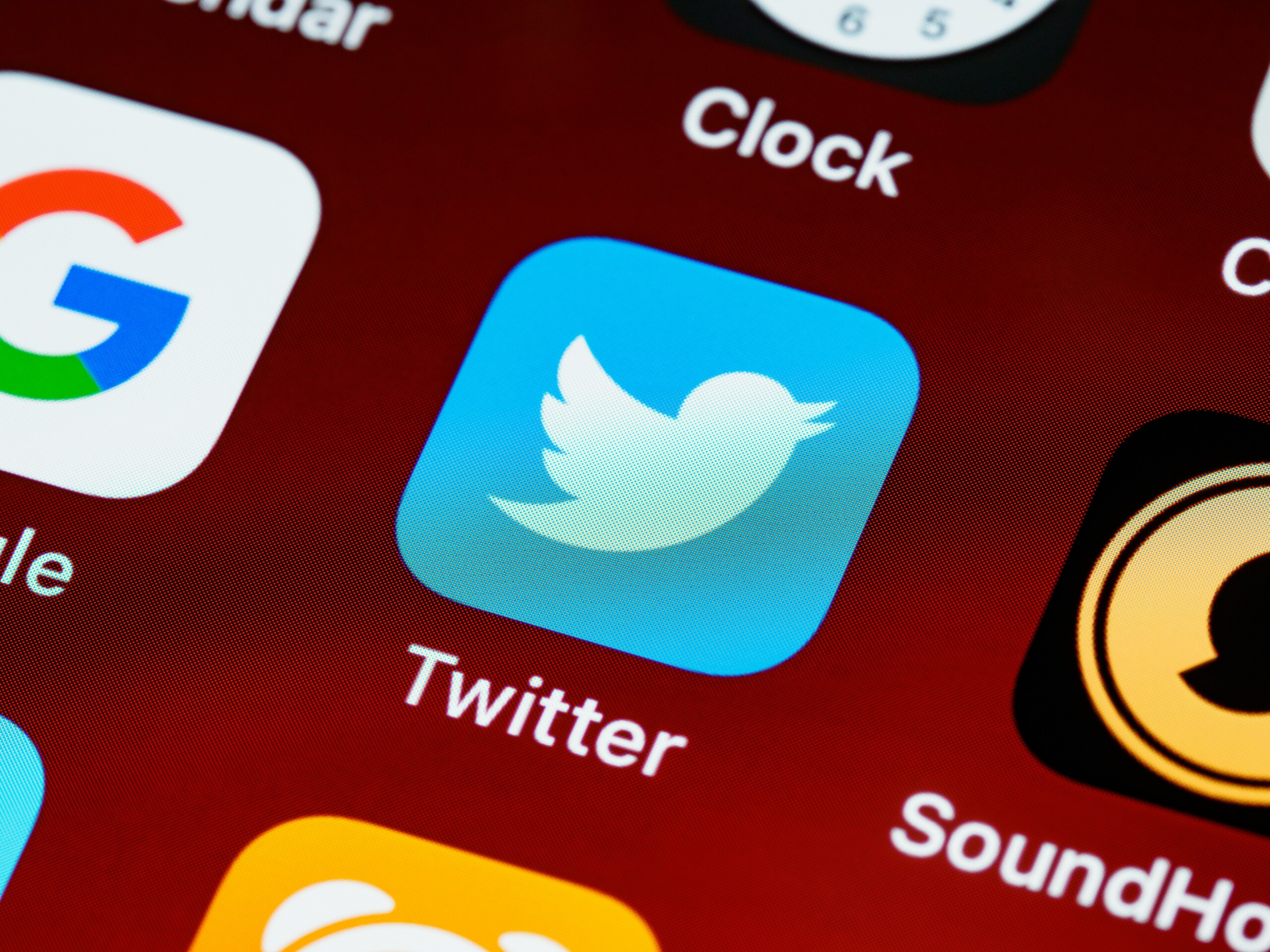 Twitter anuncia medida radical contra quem copiar tweets