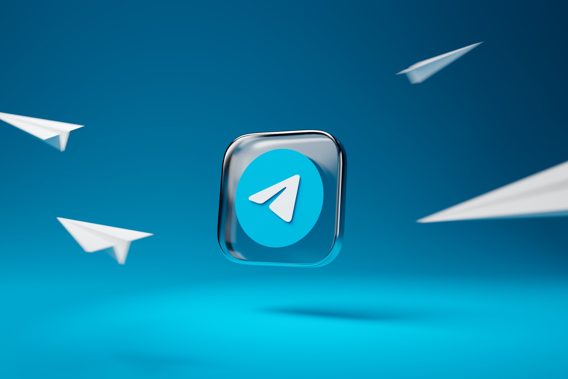 Telegram bate recorde de usuários e lança versão premium