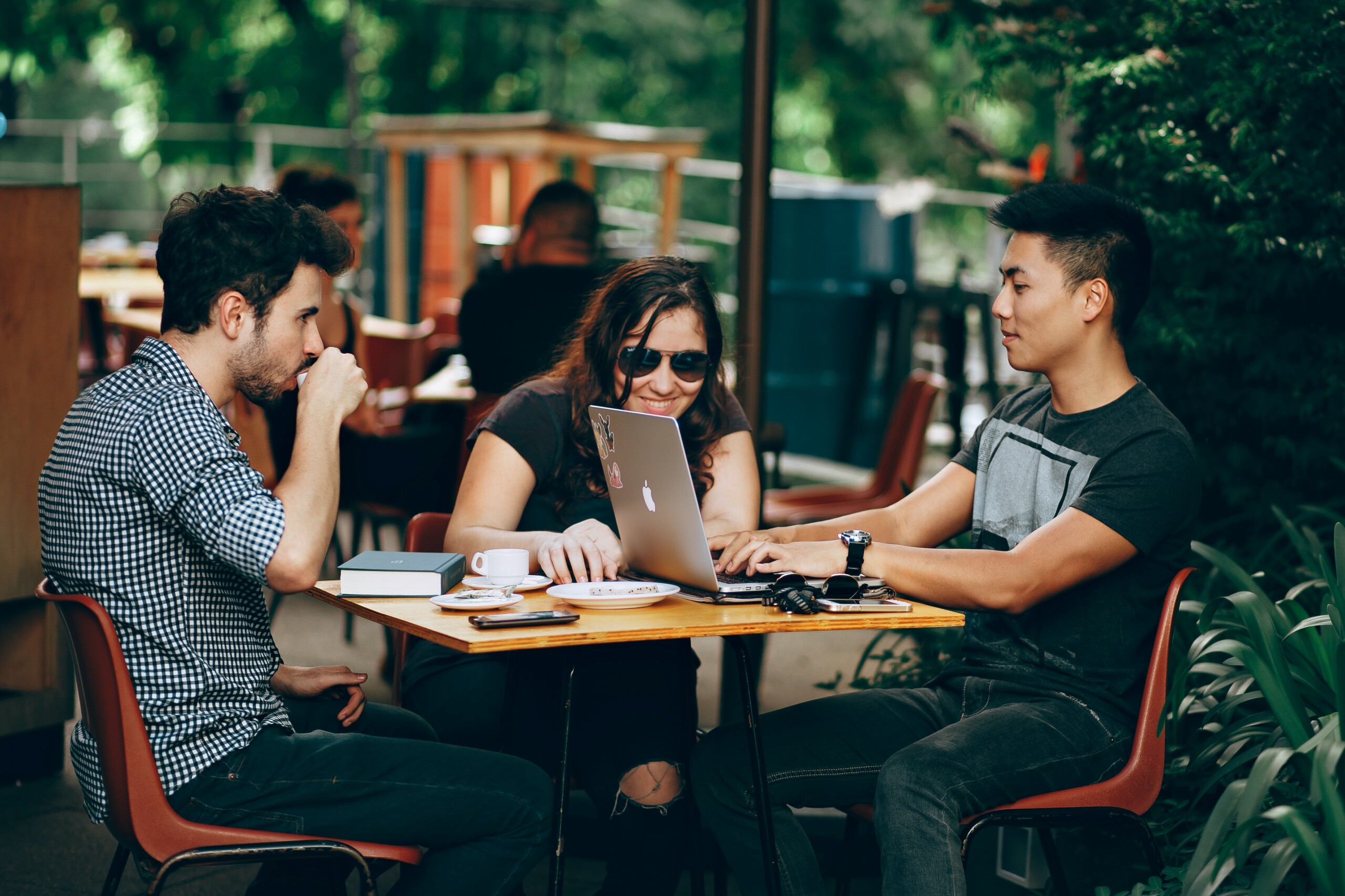 Paciência tem limite! Millennials bloqueiam mais parentes por briga política nas redes