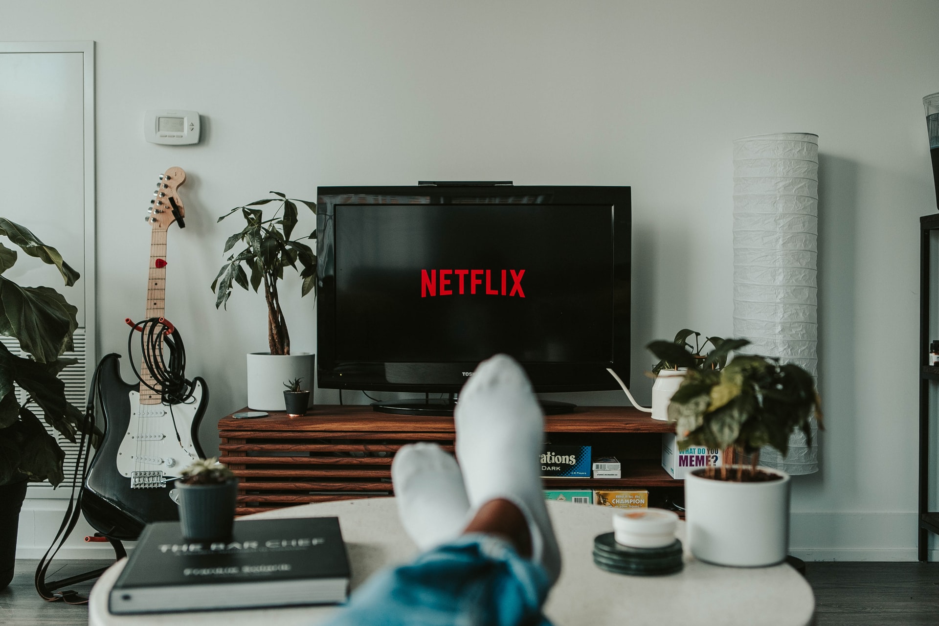 O velho novo? Planos de assinatura da Netflix parecem com TV a cabo e começam a irritar usuários, confira