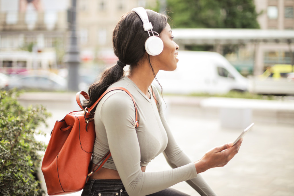 Ranqueamos os melhores fones de ouvido do ano para você comprar certo