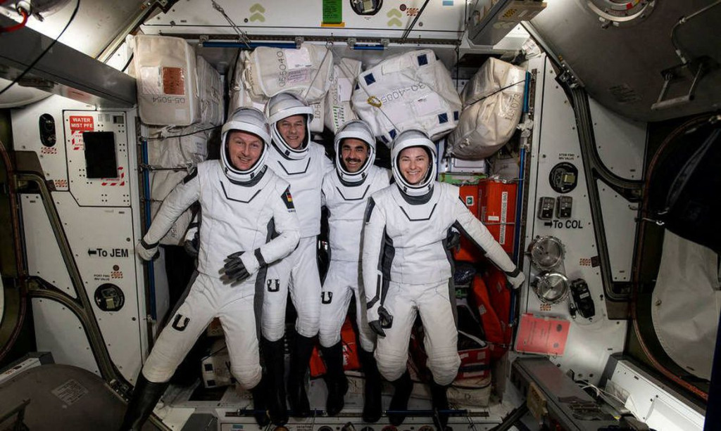 AO VIVO na Estação Espacial Internacional