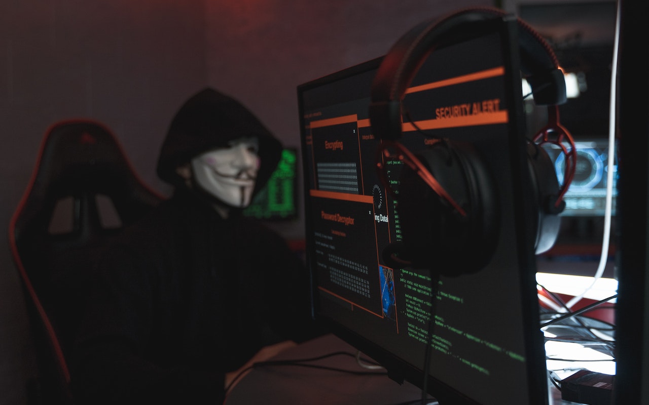 Hackers procurados: Governo dos EUA oferece milhões por informações sobre Conti ransomware