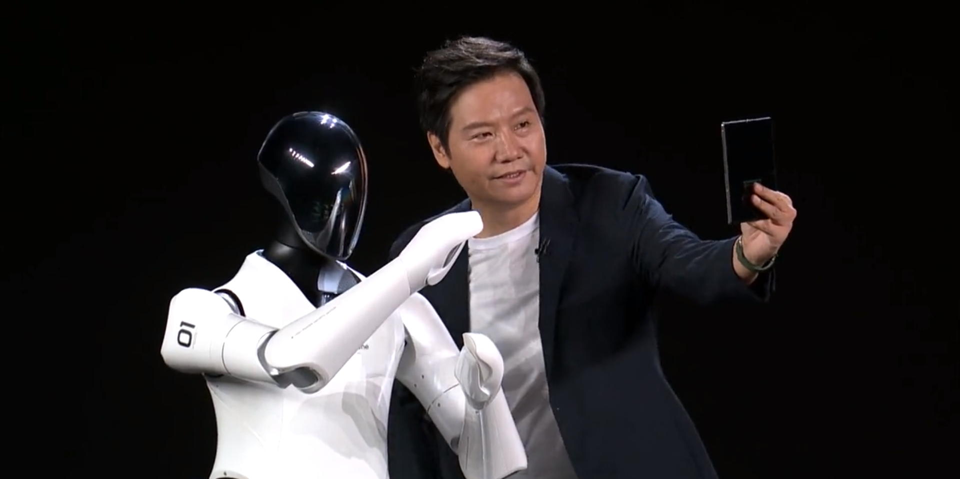 Robôs: Xiaomi derrota a Tesla ao surpreender o mundo com modelo funcional superior