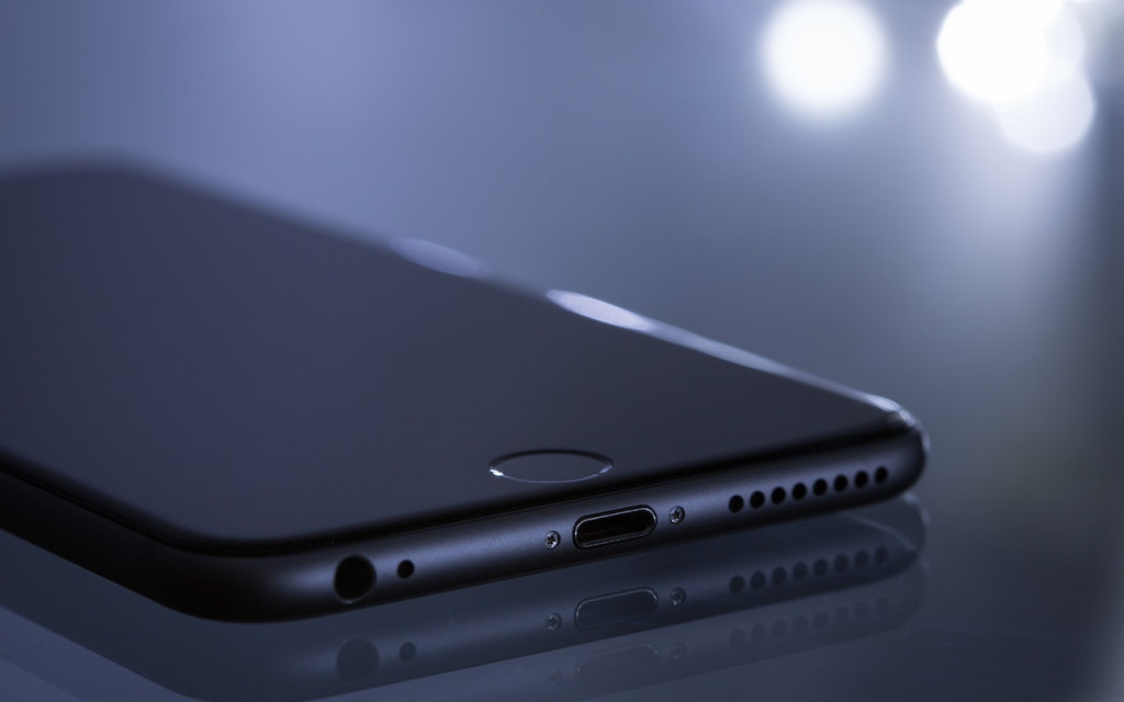 Apple iPhone 7