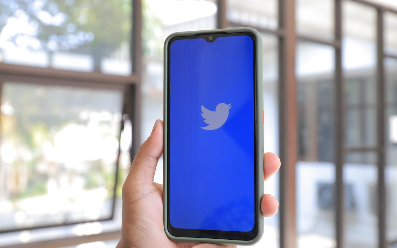 Twitter vai se unir ao WhatsApp? Rede social busca novas pontes para conexão