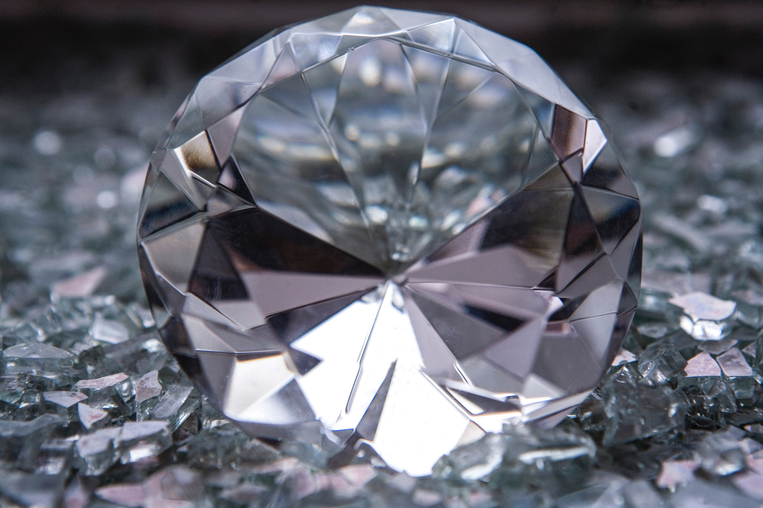 O manto da Terra está cheio de água? Diamante encontrado na África dá pistas aos cientistas