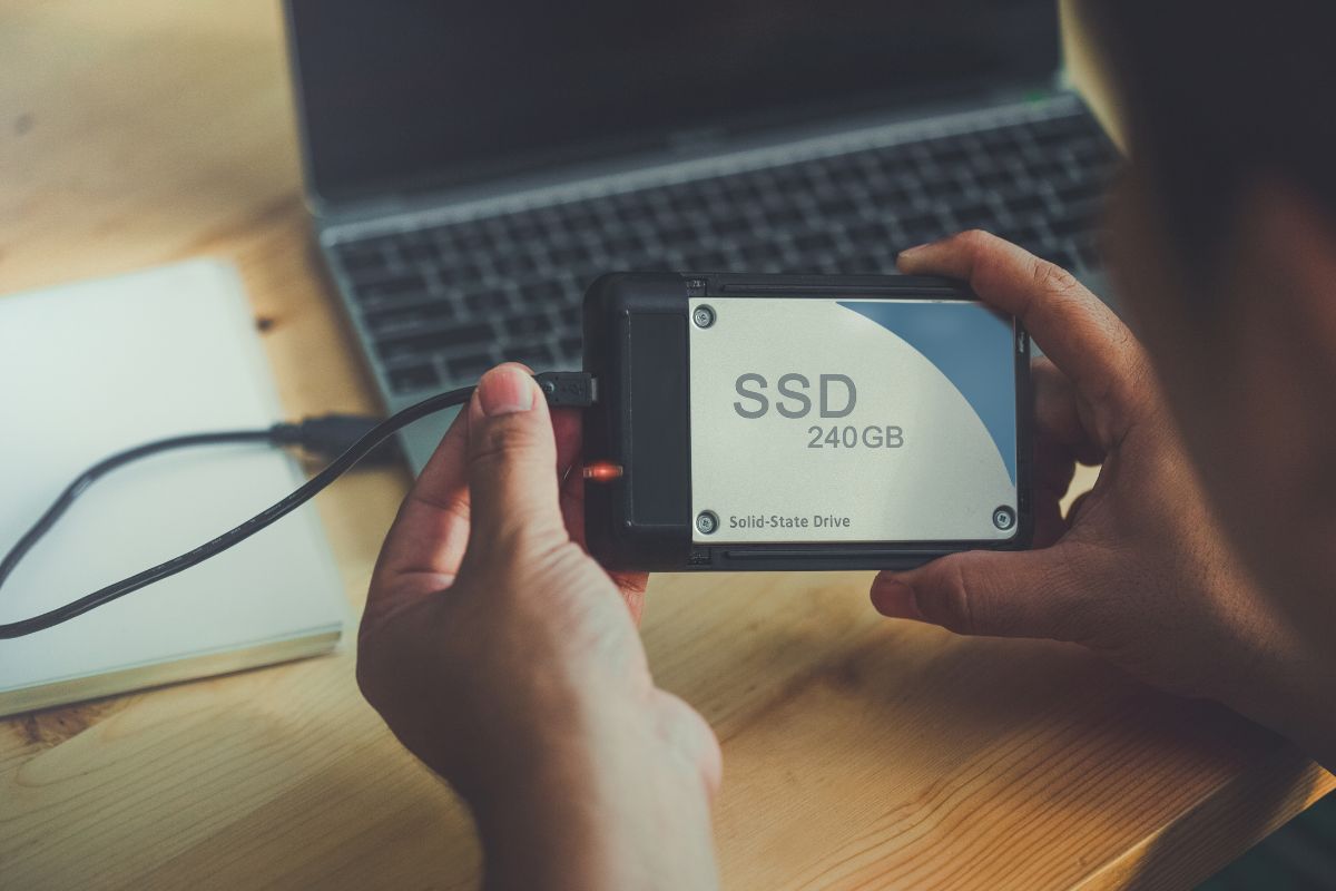 5 melhores ferramentas para avaliar desempenho do SSD [Armazenamento]