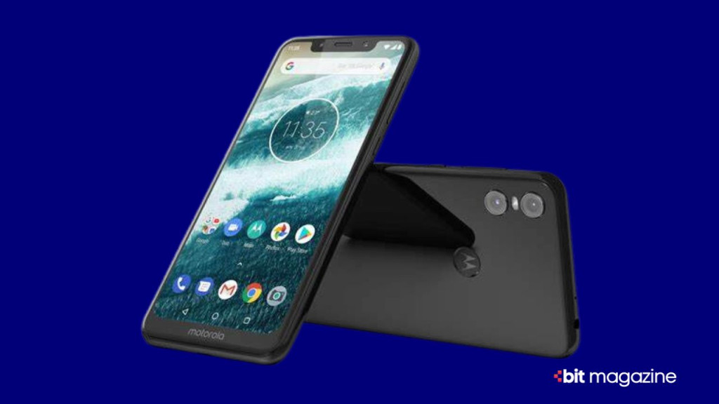 Motorola One