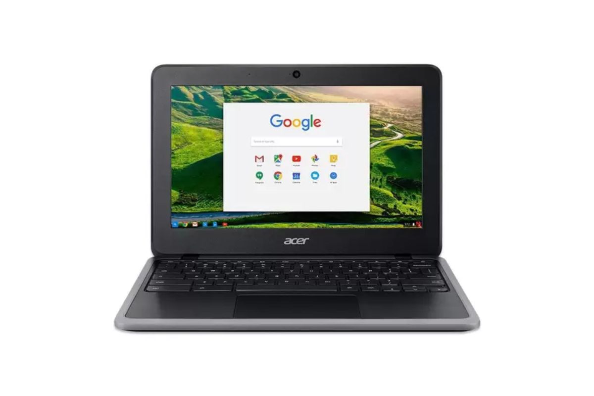 Chromebook Acer Preto com a tela inicial do Google 