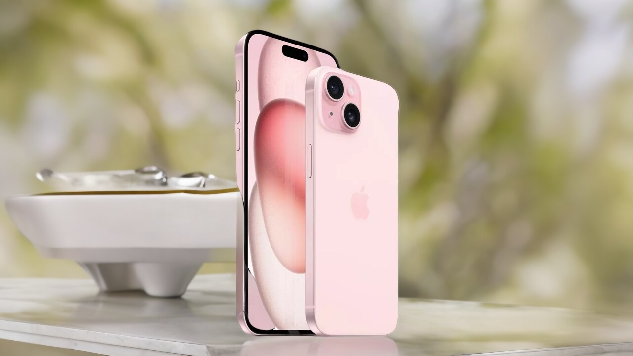 Novo iPhone 15 na cor rosa