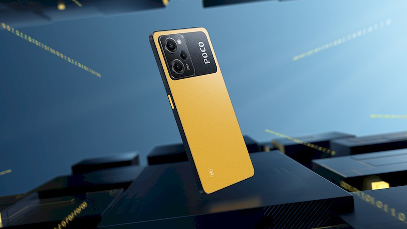 Montagem com fundo azul e detalhes em preto, com foto do novo celular Xiaomi Poco X5 Pro na cor amarela