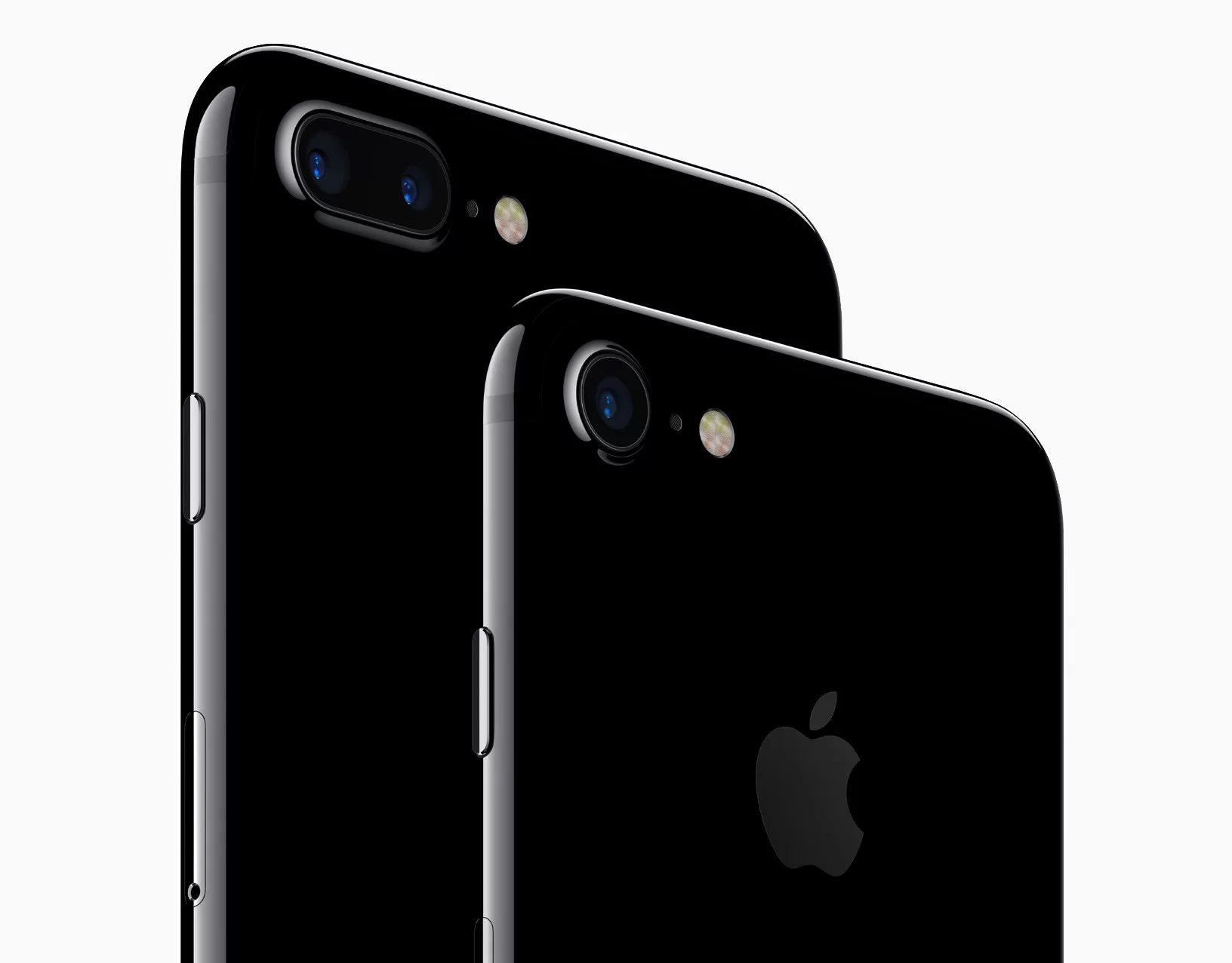 Câmera traseira iPhone 7 Plus na cor preto brilhante