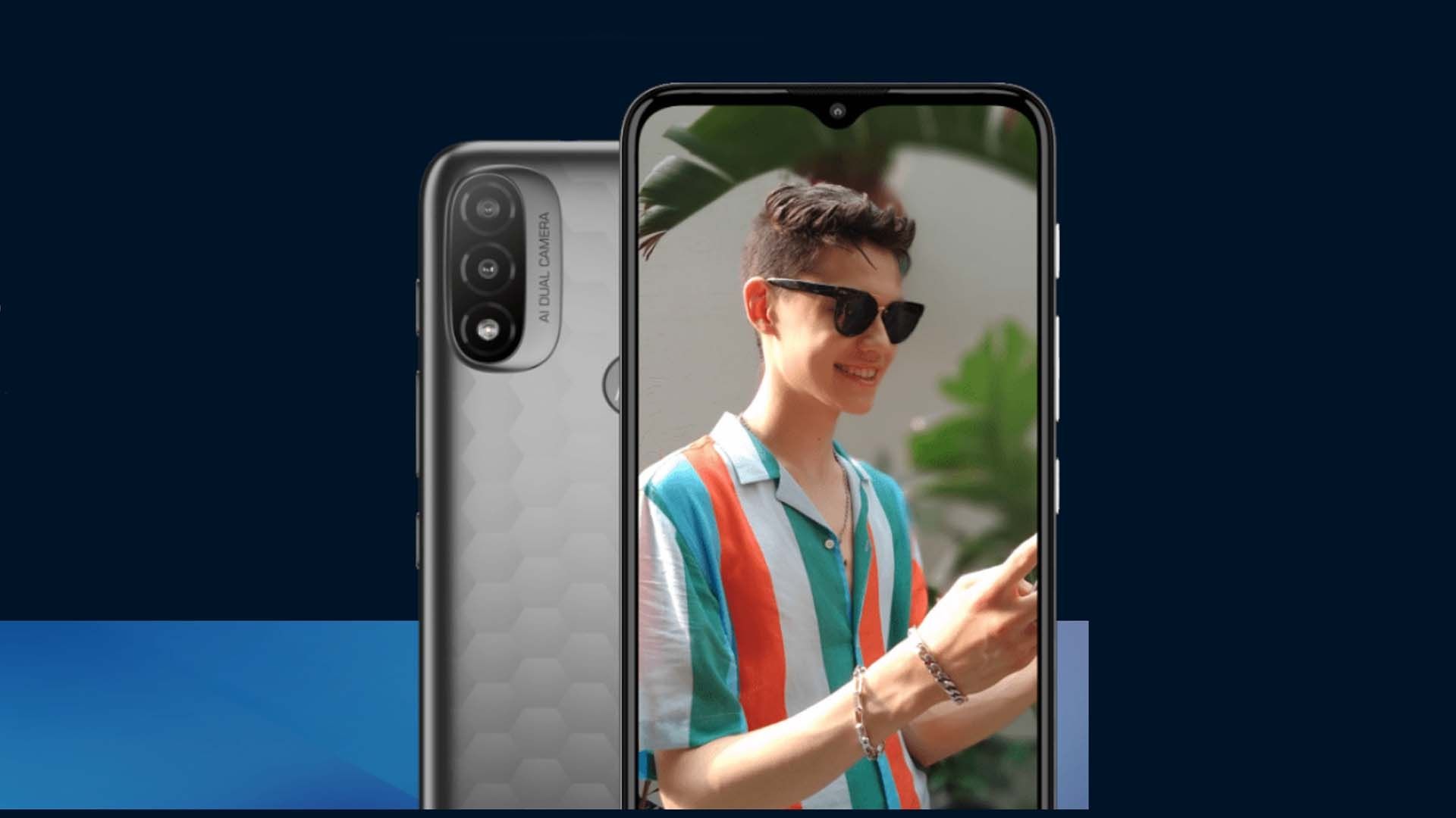 Celular Motorola E20 dando destaque para a câmera