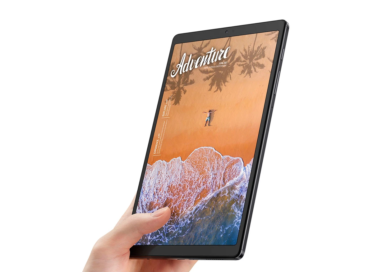 Tablet Samsung Galaxy Tab A7 na mão de alguém
