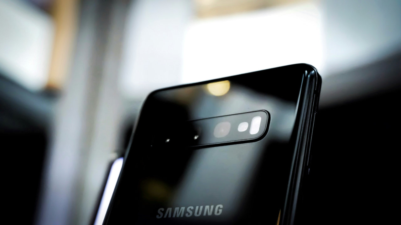 Lista com piores celulares da Samsung em 2024